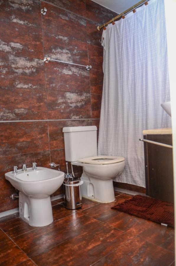 Monoambiente Super Amplio Y Comodo, Ideal Para Explorar La Ciudad Buenos Aires Ngoại thất bức ảnh