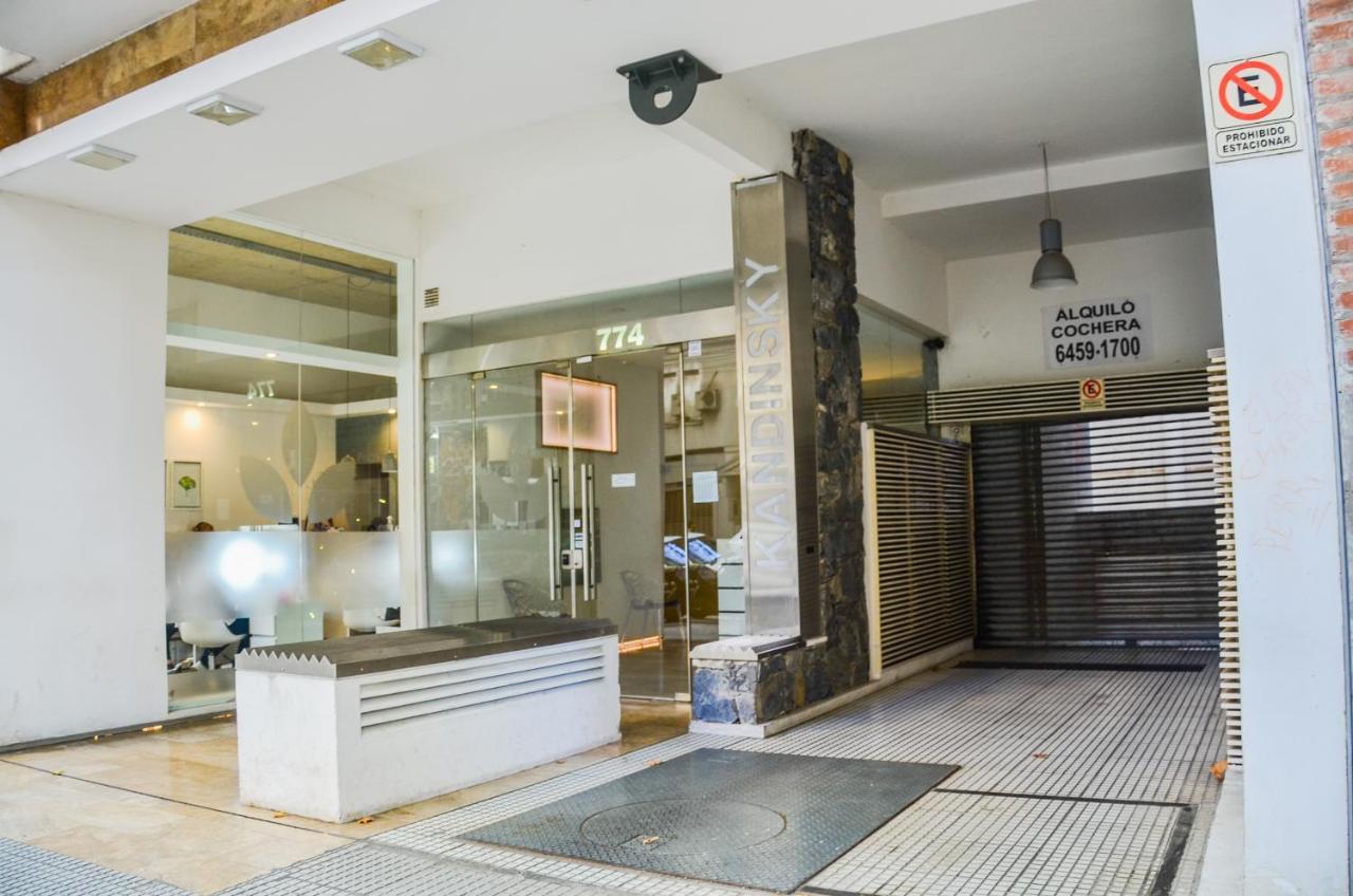 Monoambiente Super Amplio Y Comodo, Ideal Para Explorar La Ciudad Buenos Aires Ngoại thất bức ảnh